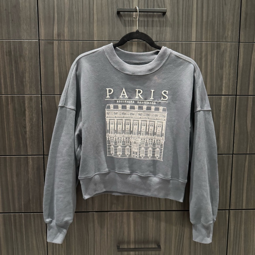 Abercrombie & Fitch Paris Graphic Sweatshirt